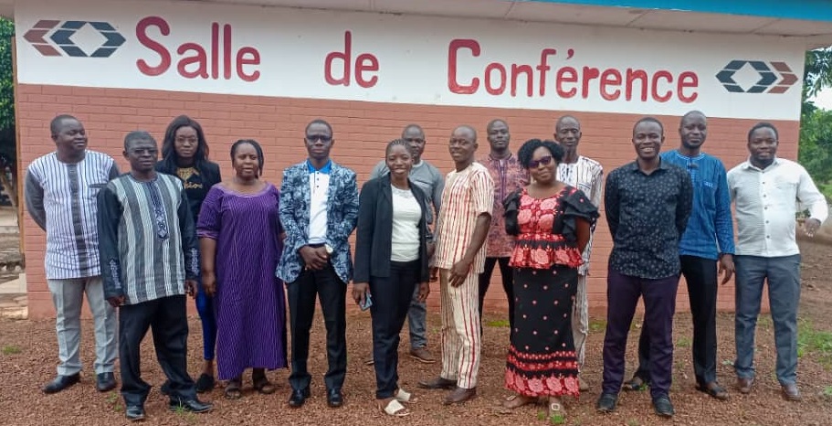Photo de famille du 2ème jour de la formation