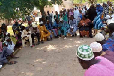 Photo prise lors de la sensibilisation dans le village de Sinsinguené dans la commune de Koubri